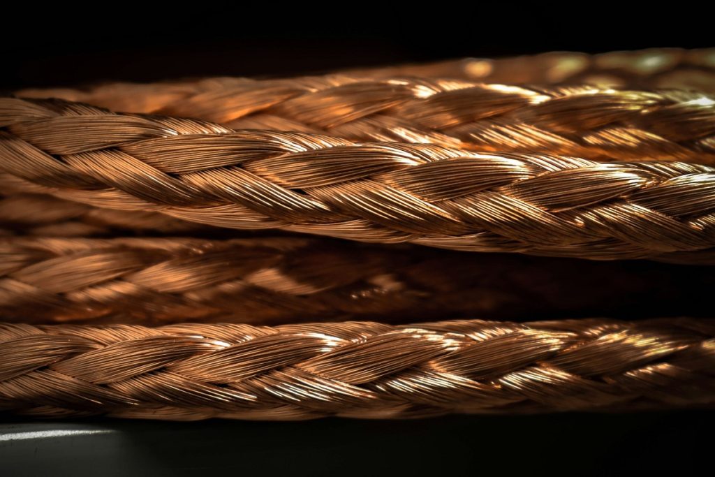 a picture of copper wire